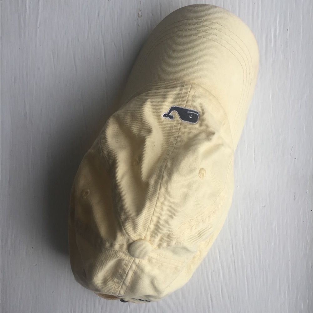 Yellow Vineyard vines hat